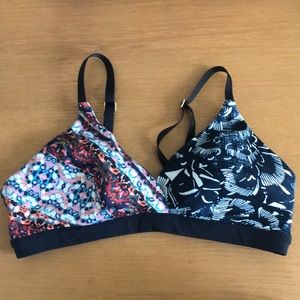 Athleta Sports Bra Size Small